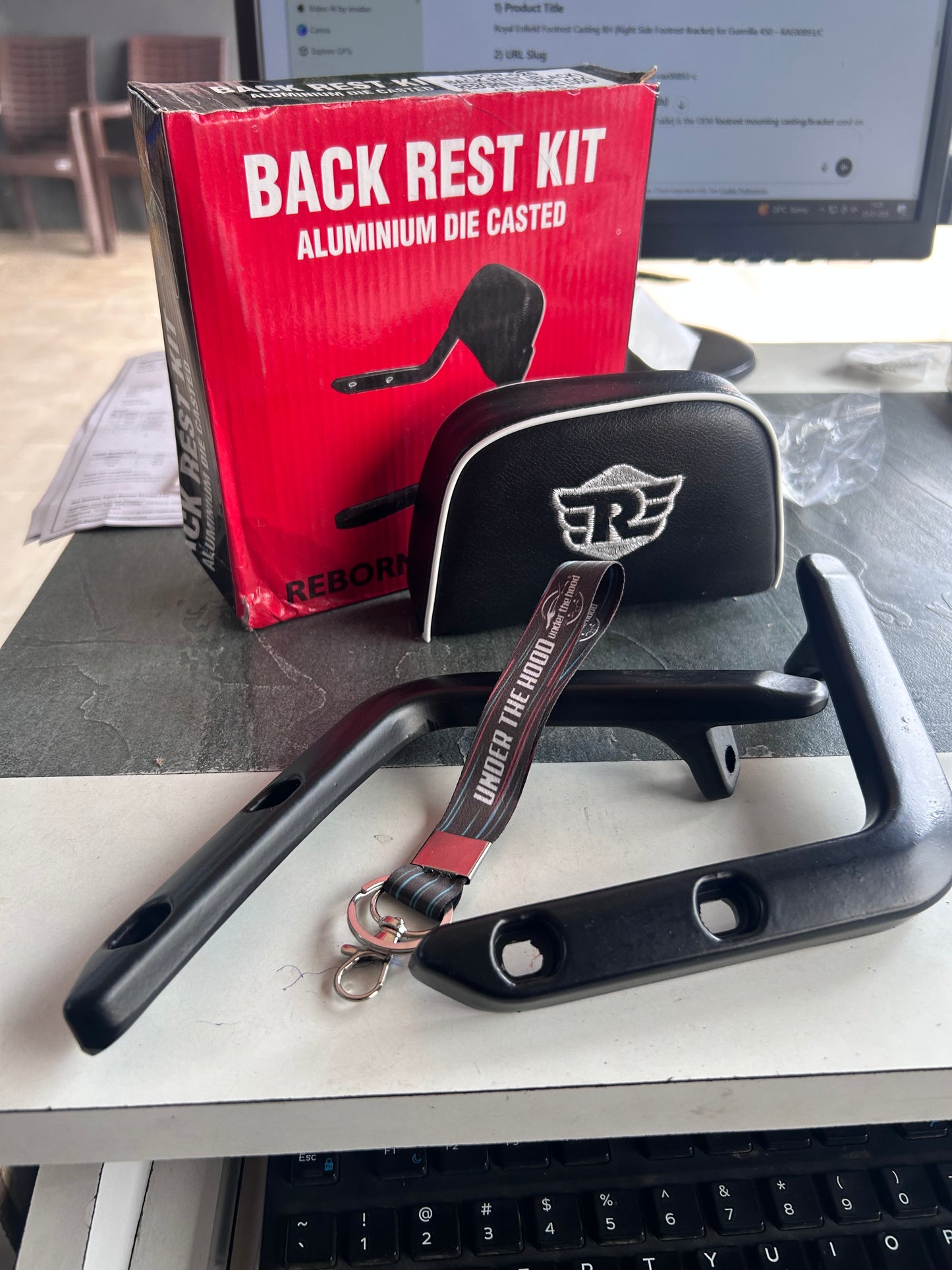 Replica Passenger Backrest for Classic 350 Reborn, Electra & Standard UCE – Comfortable Pillion Support