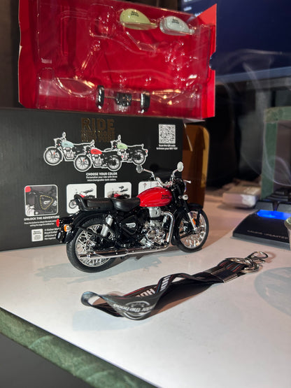 Royal Enfield Classic 350 1:15 Scale Model Bike Toy – Pull Back, Interchangeable Tanks, Single & Dual Seat Modes