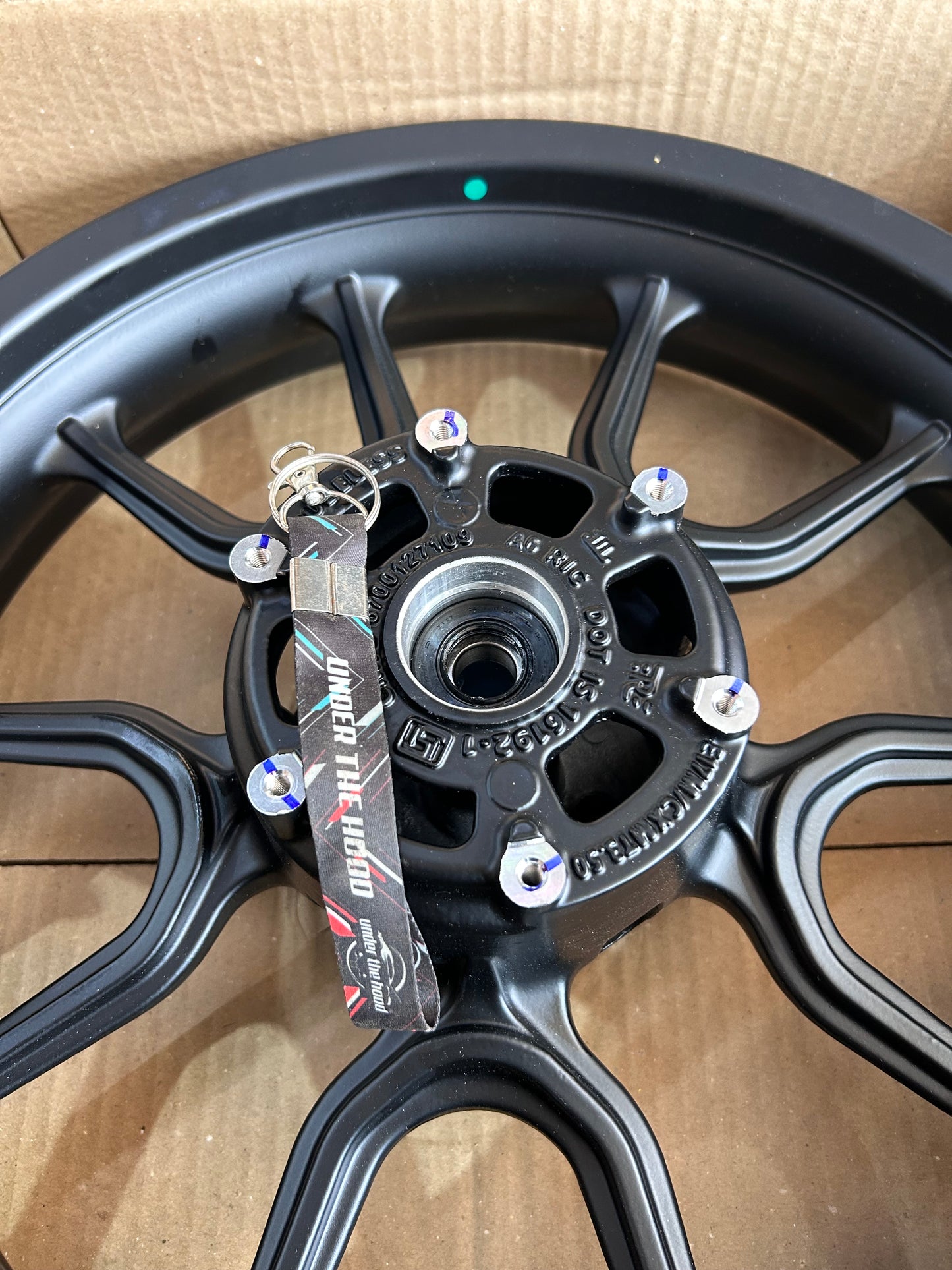 Royal Enfield OEM 17-Inch Rear Alloy Rim – 1100767/E (Meteor 350 OEM, Retrofit for Interceptor 650 & Continental GT 650)