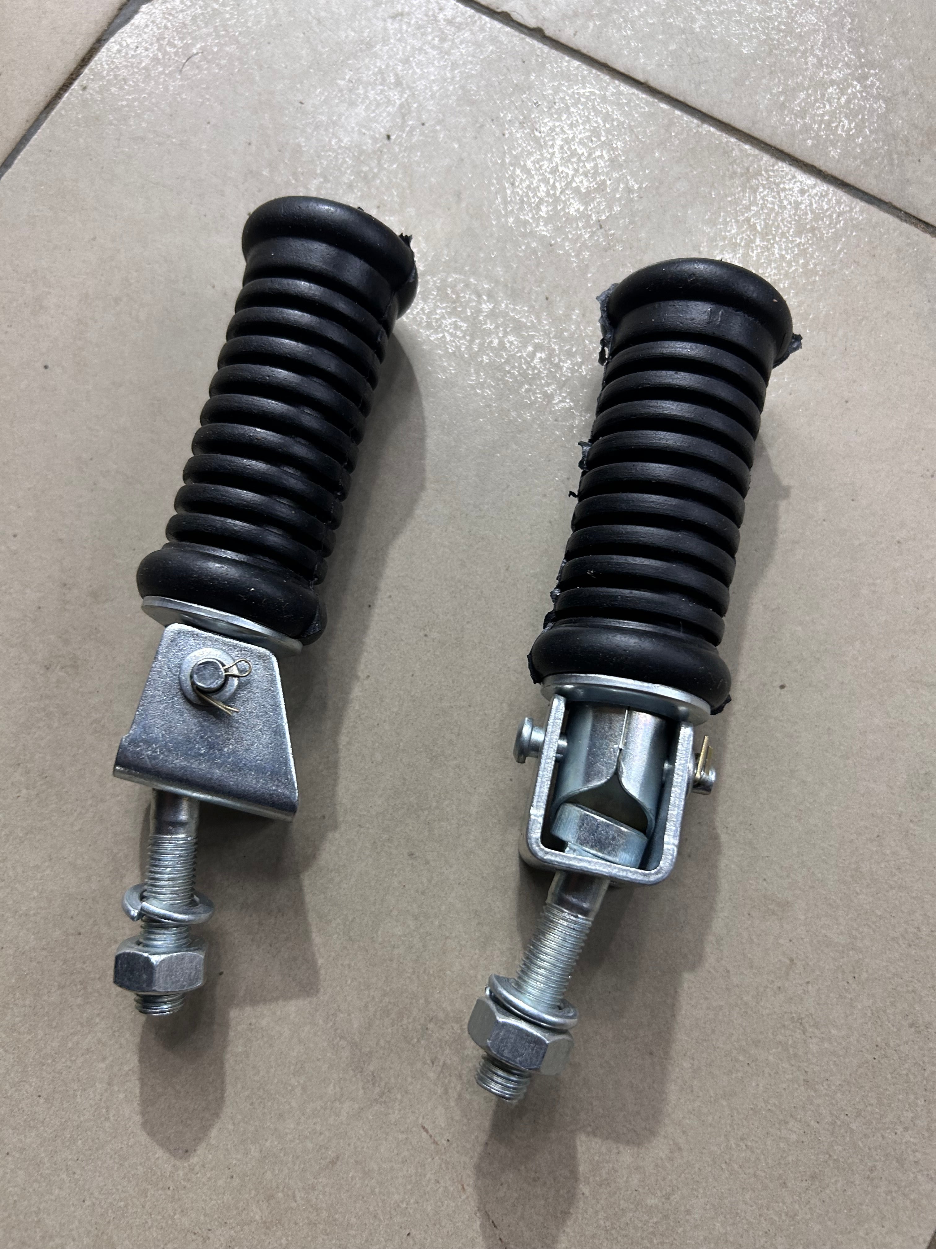 royal enfield classic 350 footrest