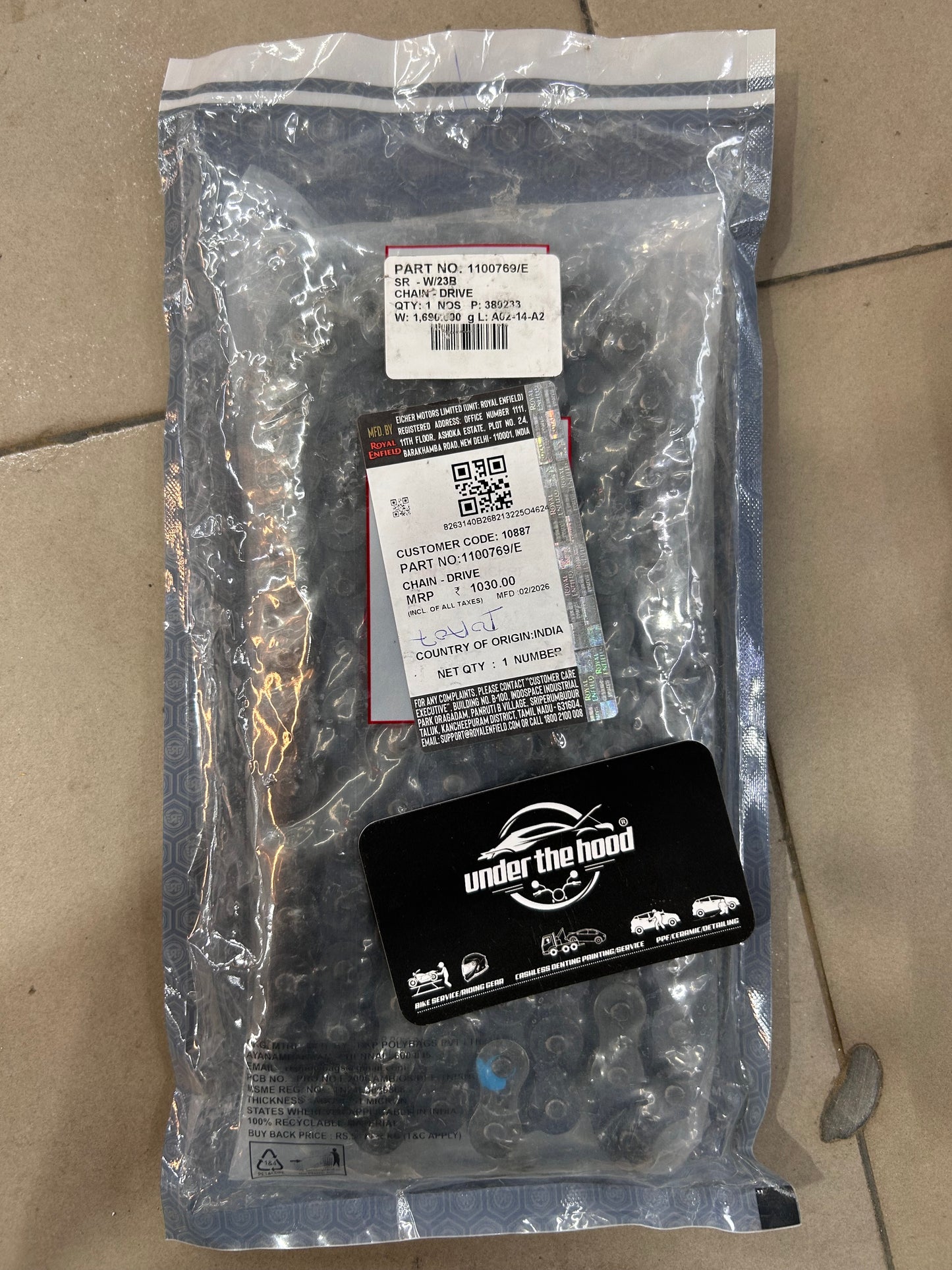 Royal Enfield 1100769/E – Rear Drive Chain 104 Links For Reborn 350, Bullet 350, Hunter 350, and Meteor 350