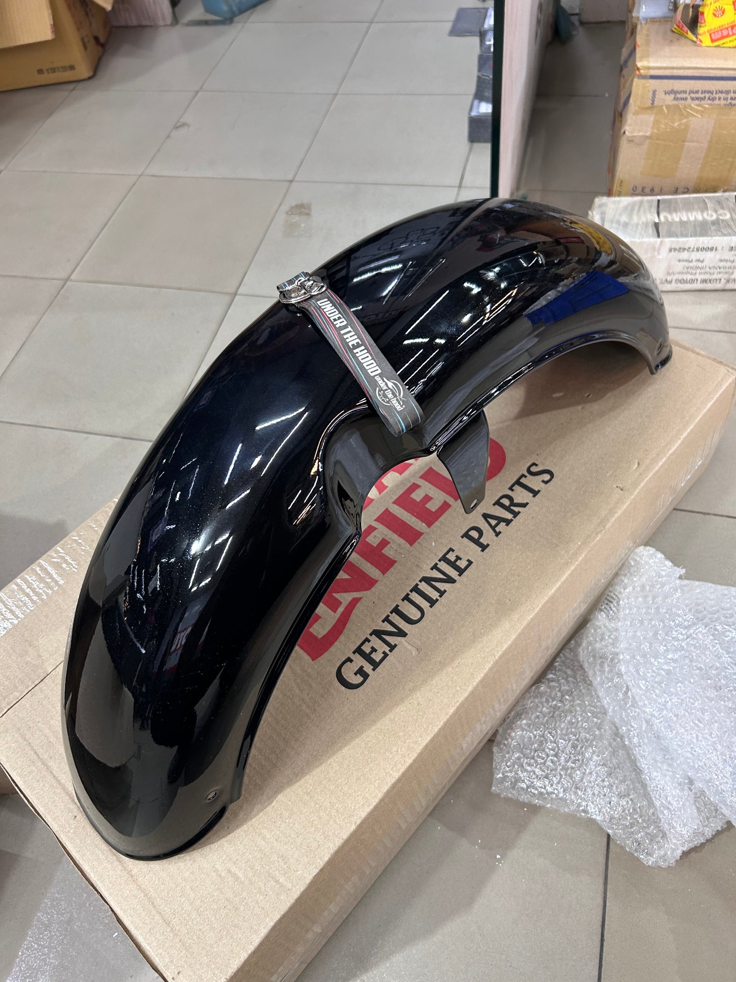 Royal Enfield Front Mudguard Assembly (FMG Assy) – Metallic Gloss Black – RAG00136/A (Genuine OEM)