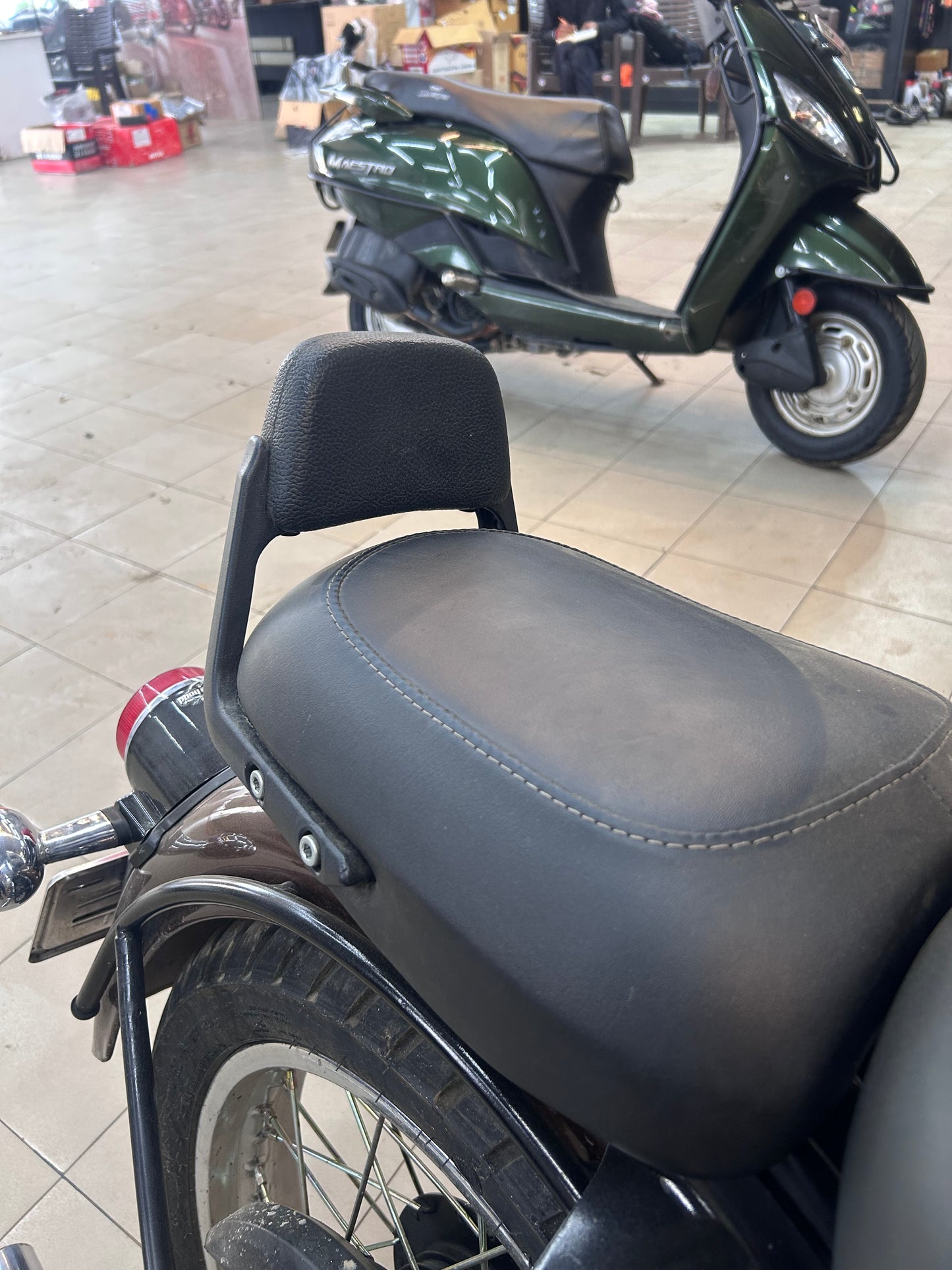 Replica Passenger Backrest for Classic 350 Reborn, Electra & Standard UCE

