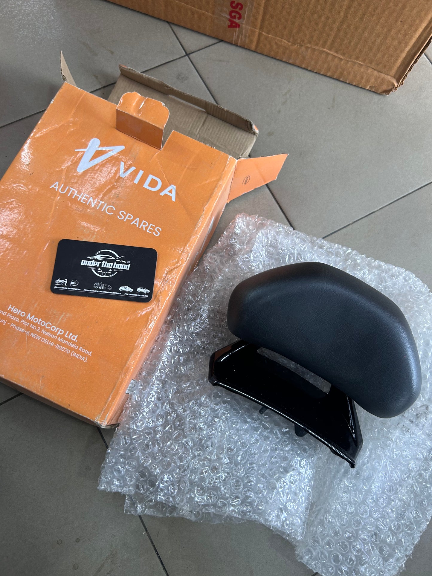 Hero VIDA V2 Back Rest Sub Assembly Pearl Black | Genuine Rear Passenger Backrest | VD7750AACP000BS
