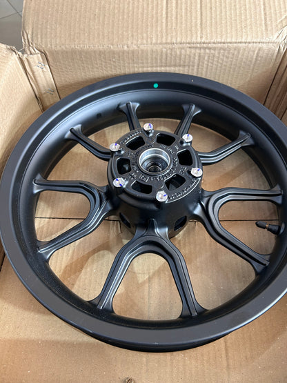 Royal Enfield OEM 17-Inch Rear Alloy Rim – 1100767/E (Meteor 350 OEM, Retrofit for Interceptor 650 & Continental GT 650)