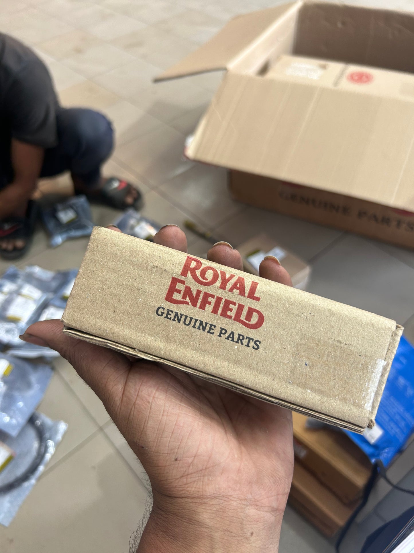 Royal Enfield 888293 – Engine Valve Kit for UCE Models (Classic 350, Electra 350, Standard 350)