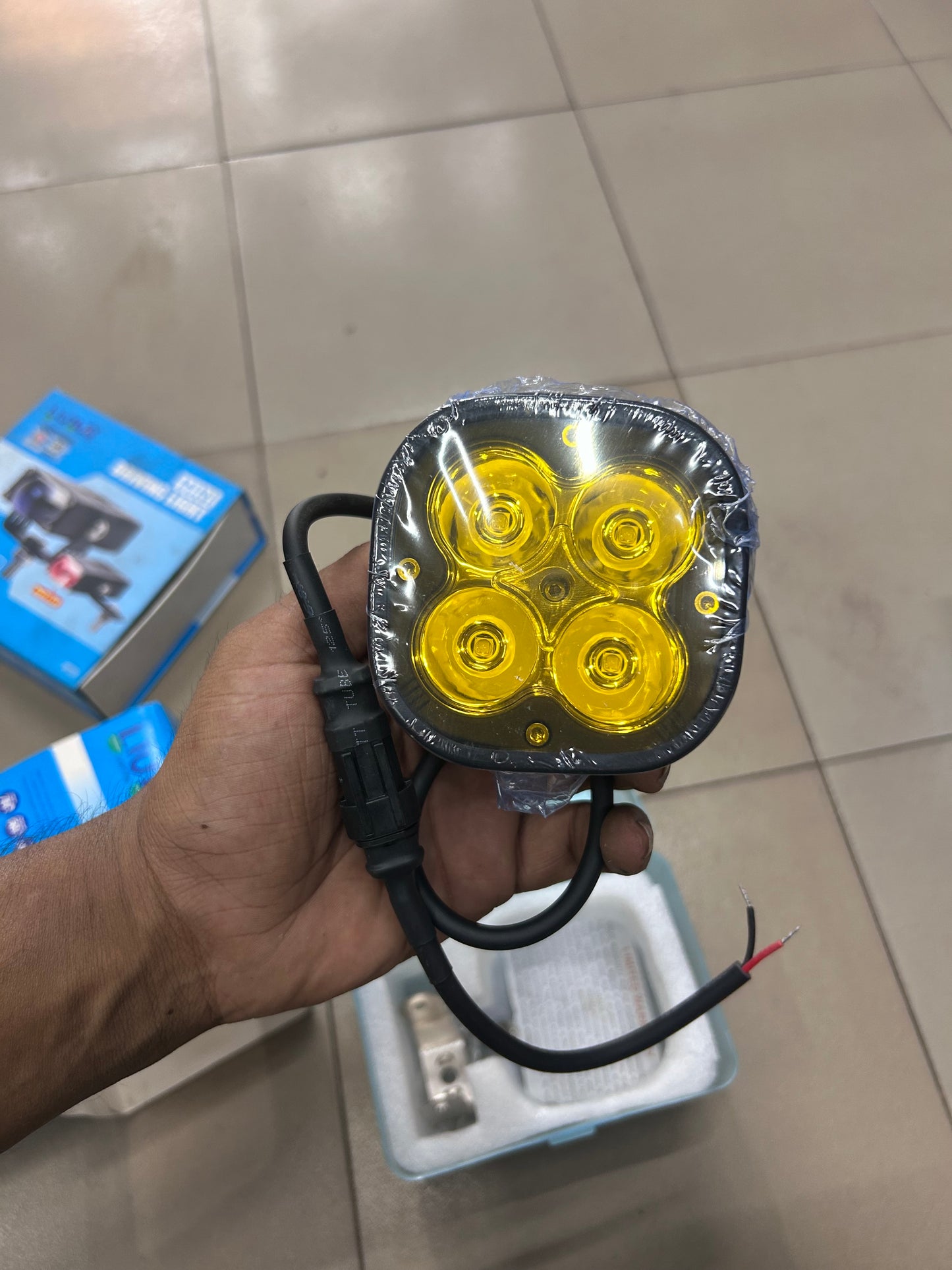 Hjg 4 Led Fog Lights With Cap (Set Of 2)