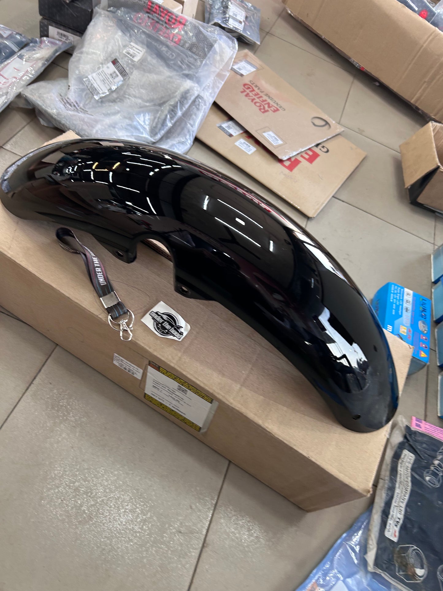 Royal Enfield Meteor 350 Front Mudguard / Front Fender – Glossy Black (Genuine OEM) – RAG00061/D