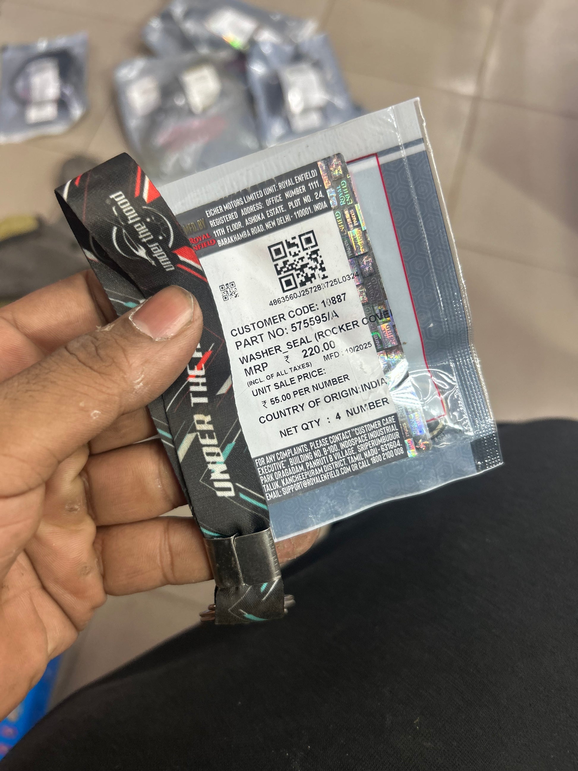 Royal Enfield 650 twin cam cover bolt washer 575595