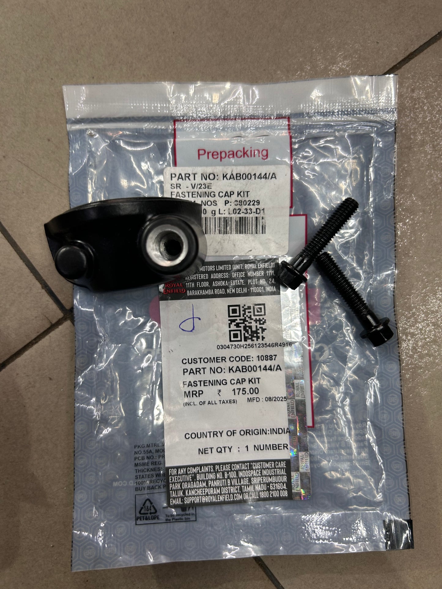 Royal Enfield KAB00144/A fastening cap kit with bolts – OEM J-Series part