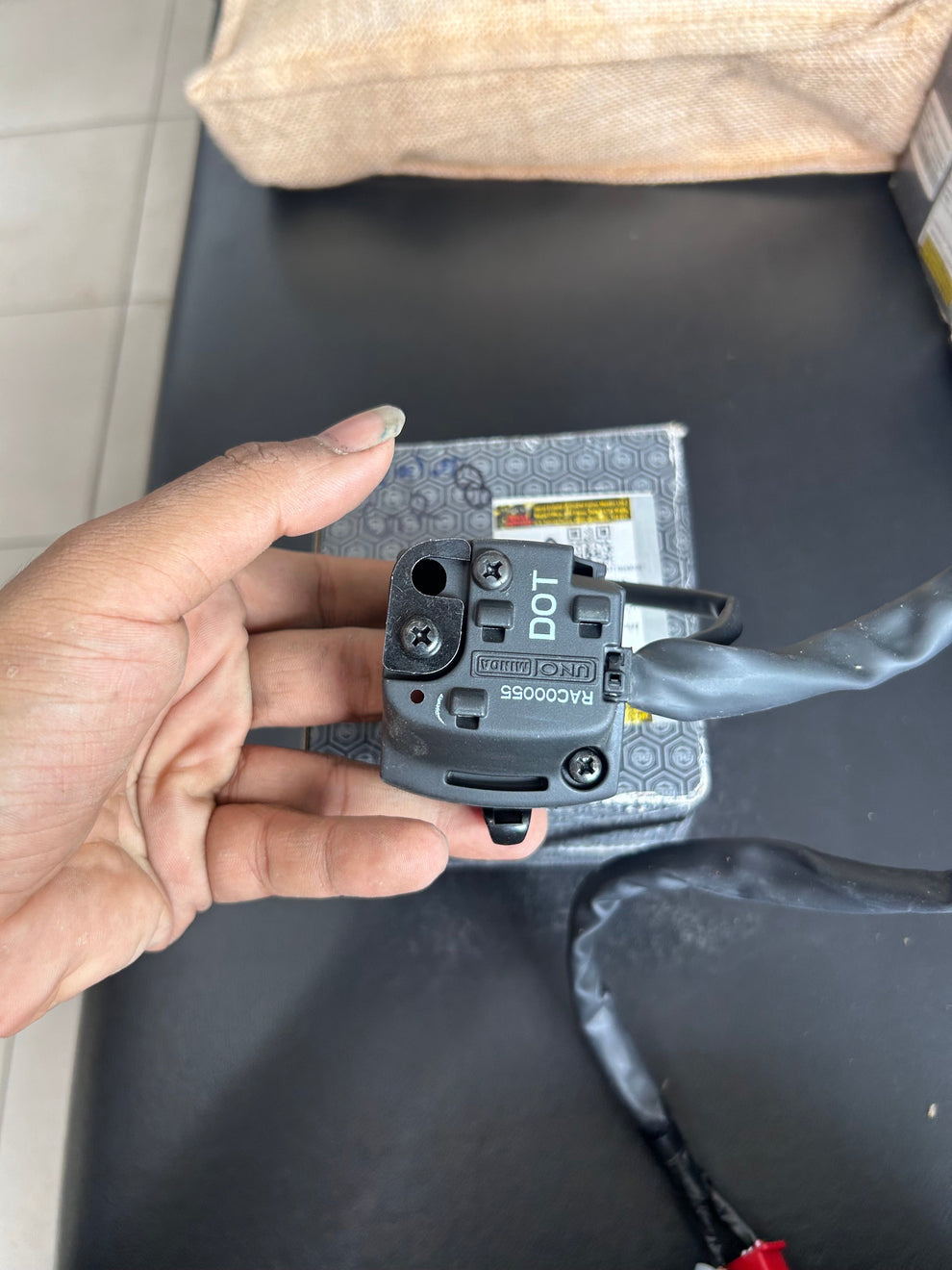 Royal Enfield RAC00055/B Switch Module RH – Black | J‑Series OEM ...