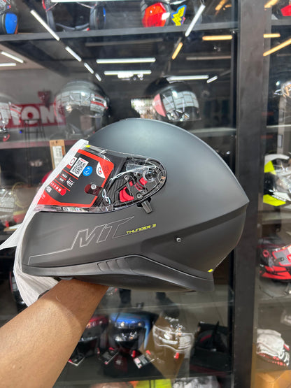 MT Thunder 3 Pro Helmet Matt Black – SHARP 4 Star ECE R22.05 DOT ISI