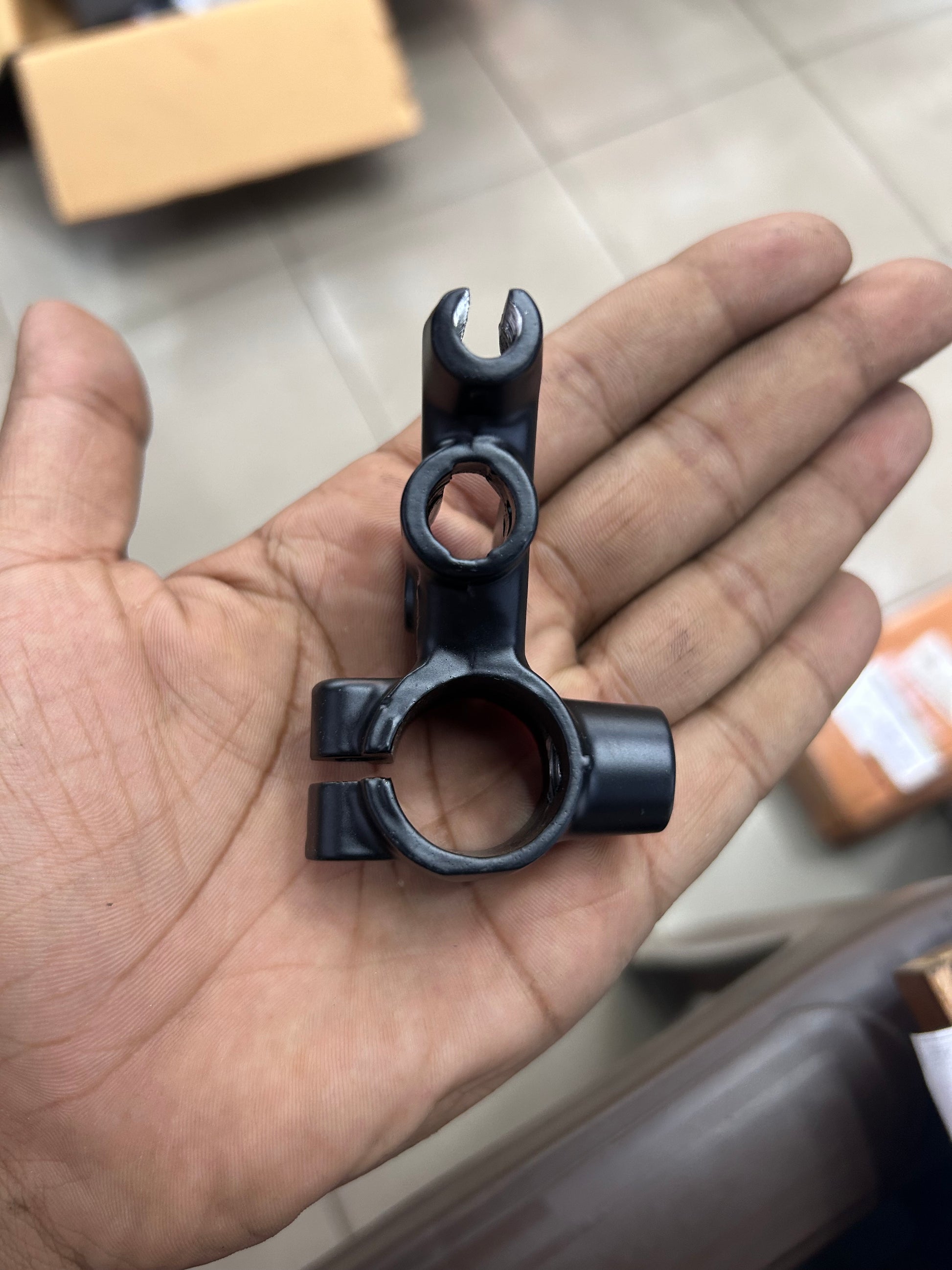Electra 4S front brake lever bracket Royal Enfield