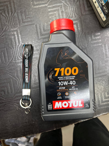 Motul 7100 4T 10W-40 1 litre fully synthetic ester motorcycle engine oil