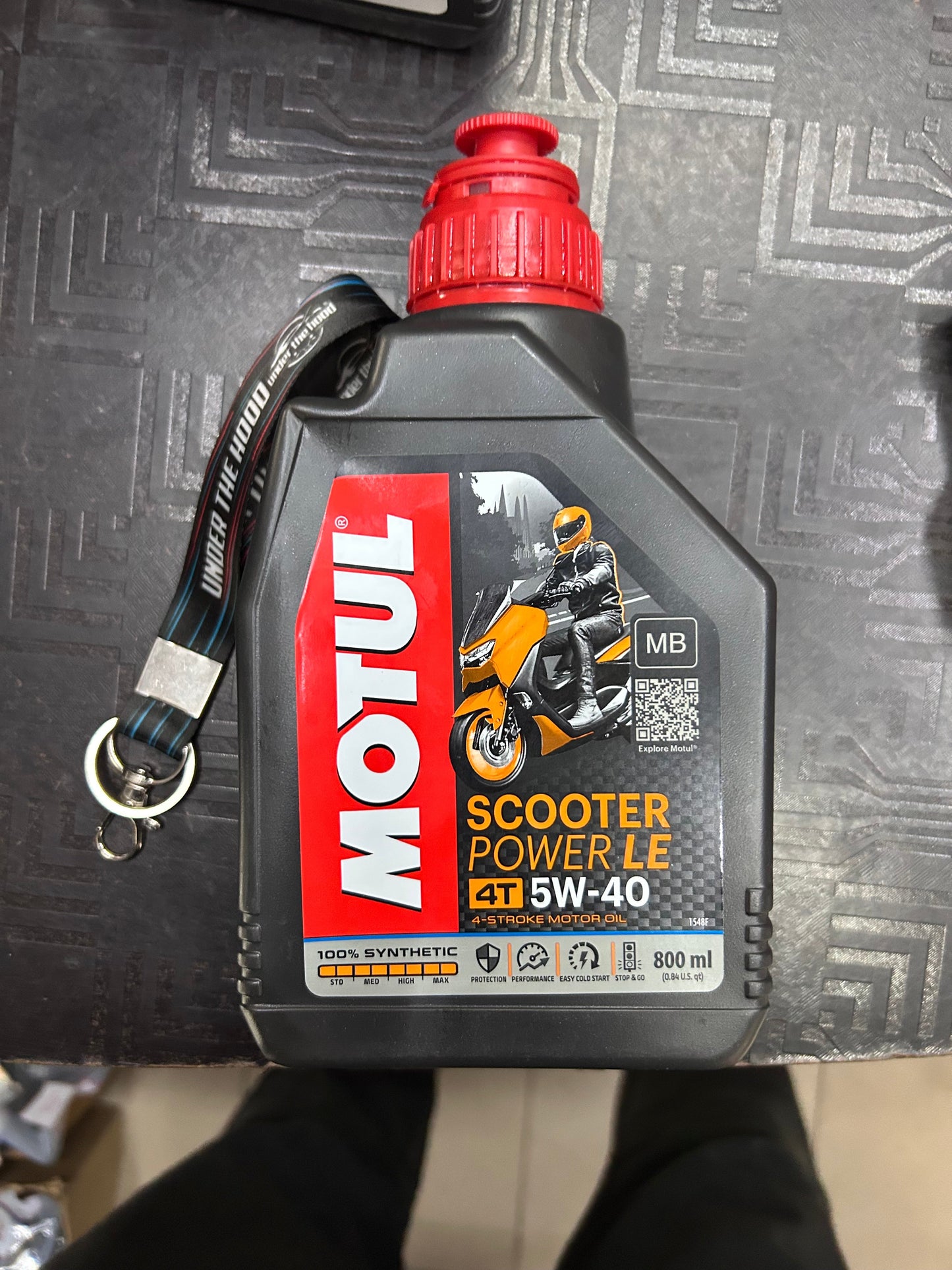 Motul Scooter Power LE 4T 5W-40 fully synthetic scooter engine oil 800ml