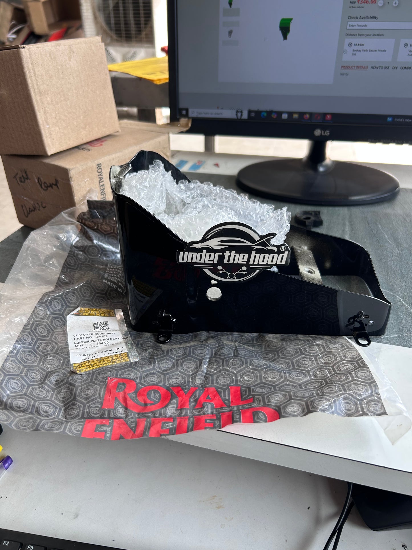 OEM black plate bracket 866109 for Bullet 350 KS UCE
