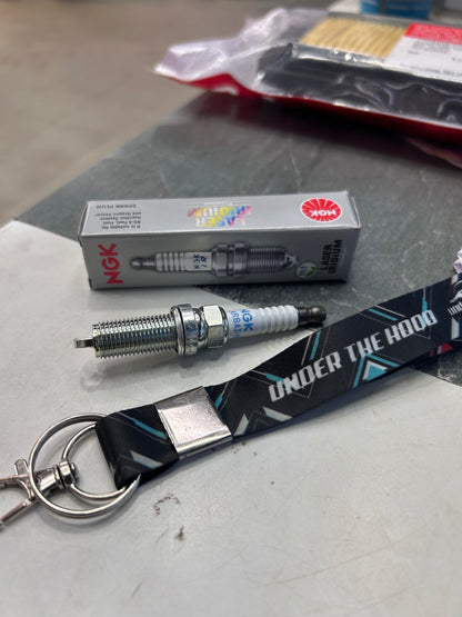 Pulsar NS200 center iridium plug – NGK LKAR8AI-9