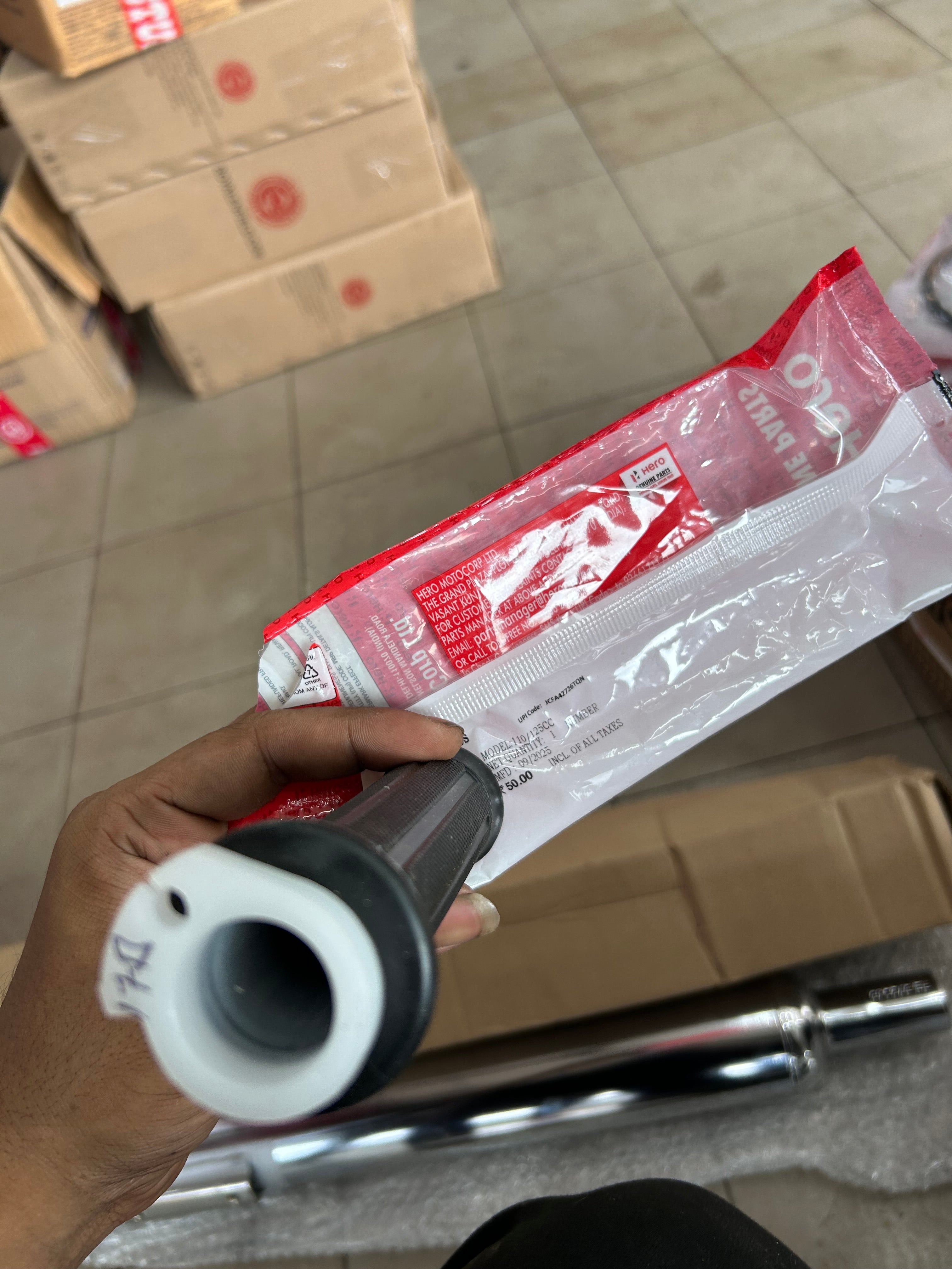 Hero Right Handle Grip 53140KTC900S – OEM Grip Comp R – UNDER THE HOOD