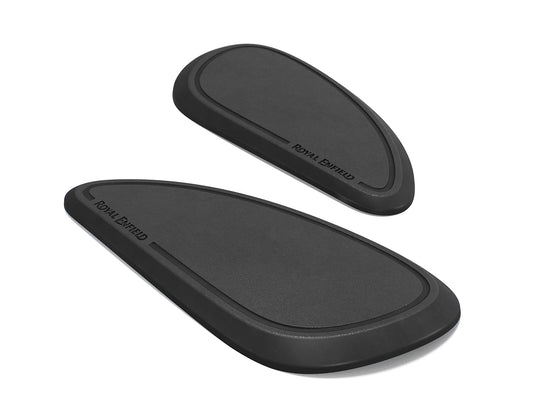 Royal Enfield Interceptor 650 black tank pad 1990535 installed