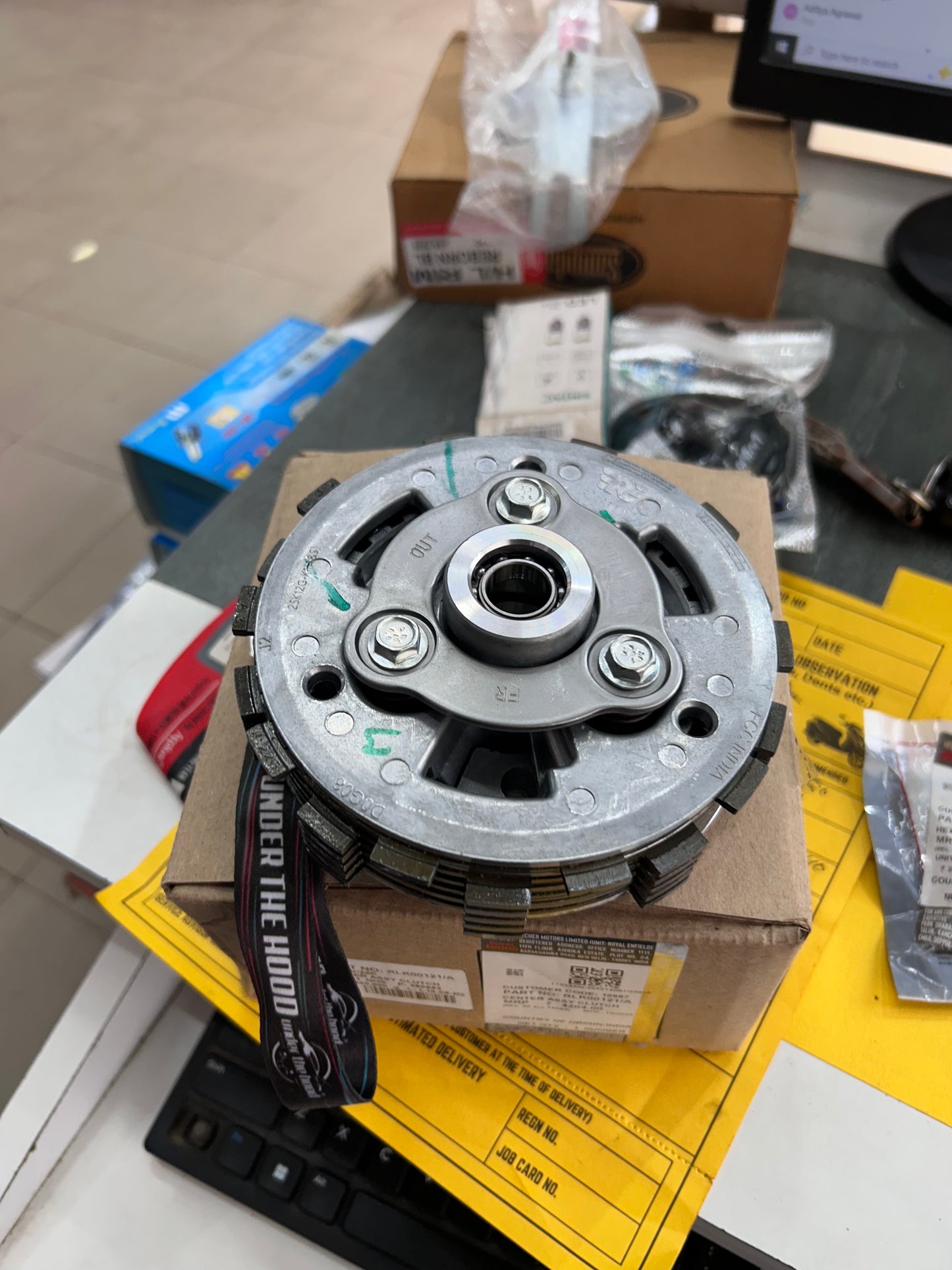 RLK00121/A Centre Clutch – Himalayan 450 & Guerrilla 450 OEM