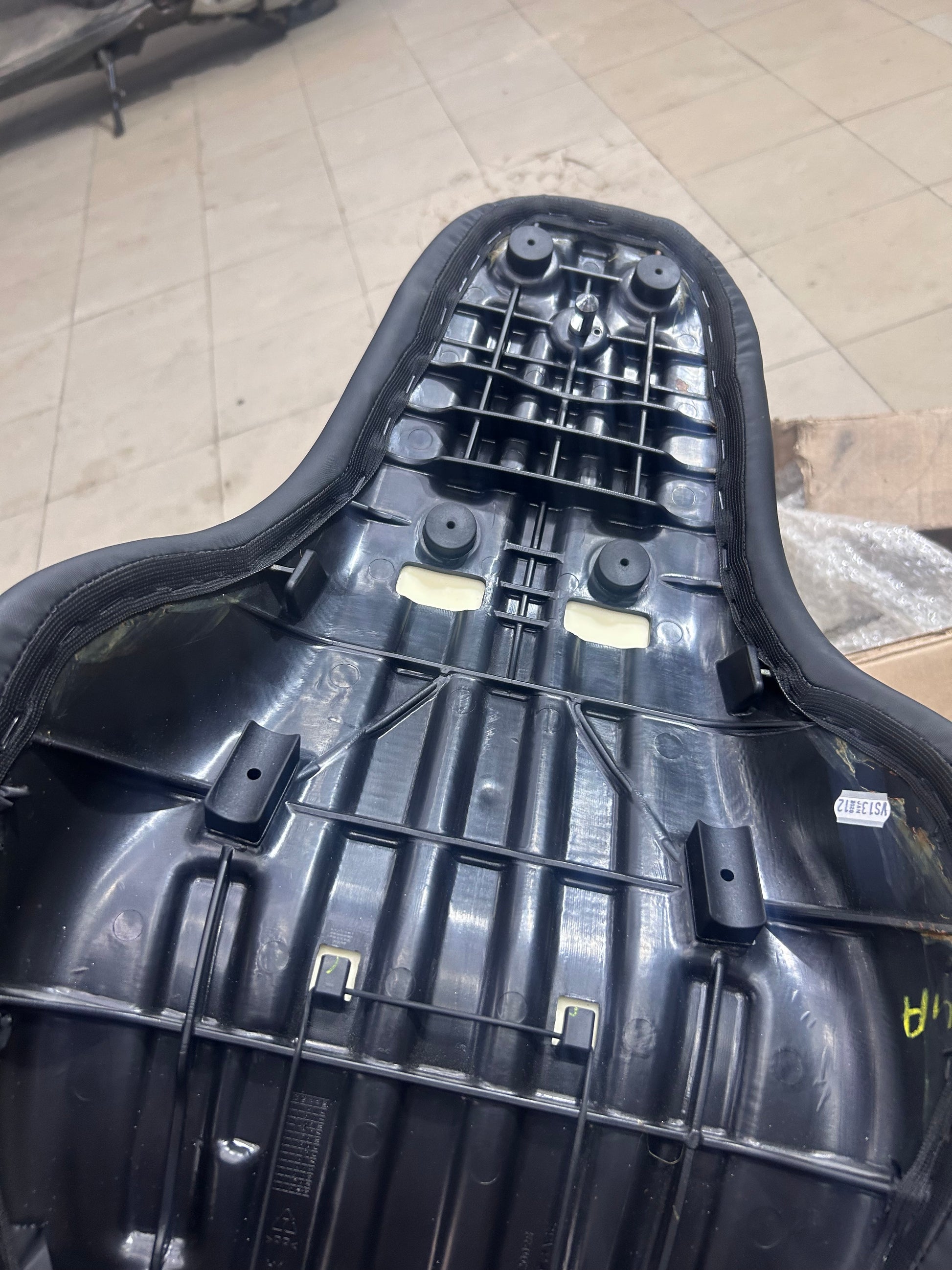 Royal Enfield TBX 350/500 Seat - Mounting Points Detail