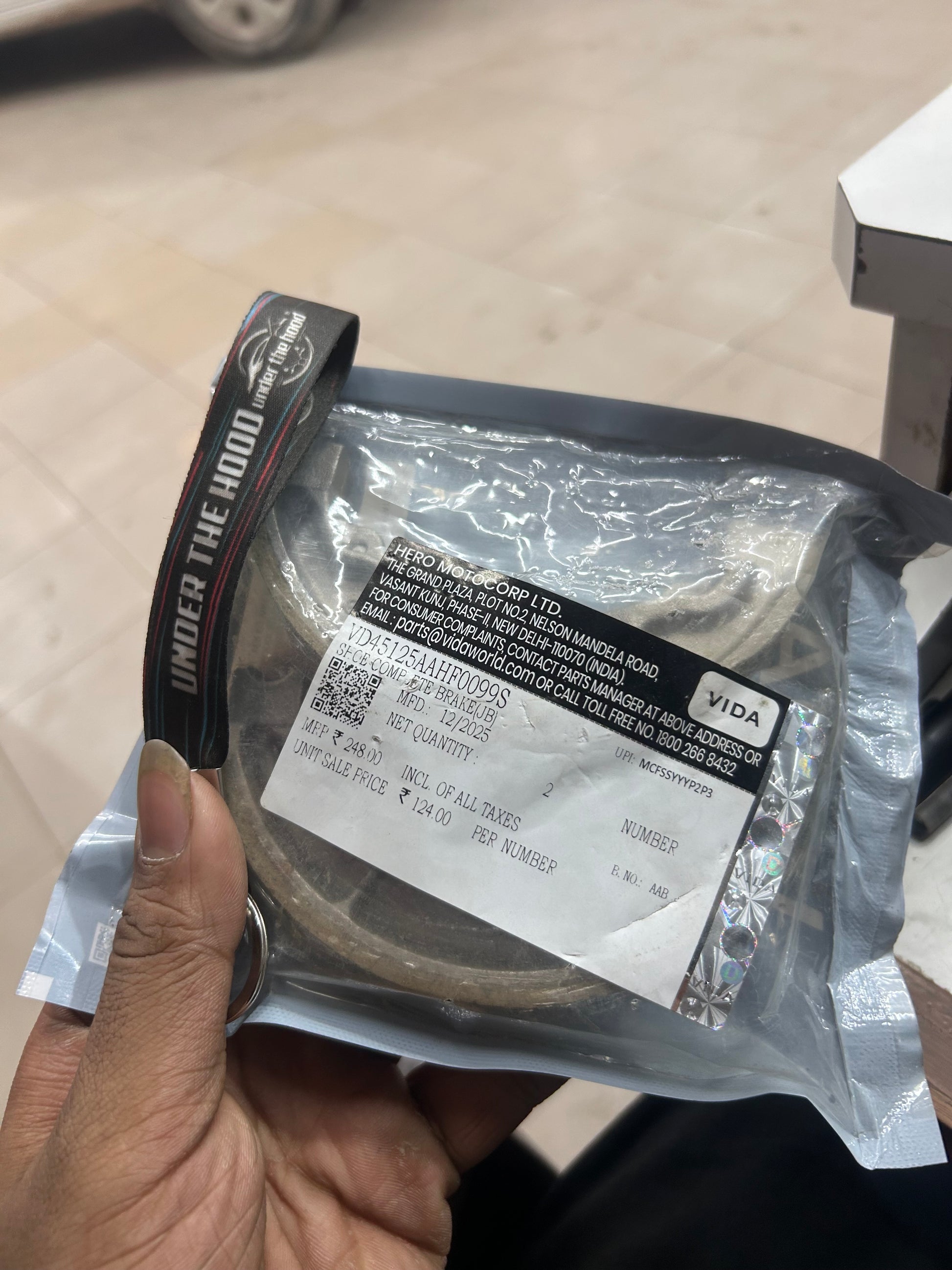 Vida Genuine Brake Shoe Set (Shoe Complete Brake JB) for Hero Vida Electric Scooter