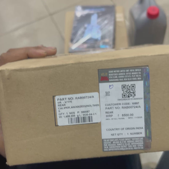 Royal Enfield RAB00724/A – Rear Brake Caliper Assembly (Anodized, TWINS) for gt650 BSVI – Genuine OEM ABS Caliper