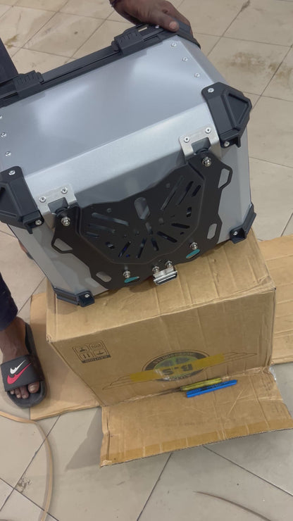 BS Auto 45L Aluminium Top Box – Black & Silver | Waterproof, Secure, Touring Luggage Case