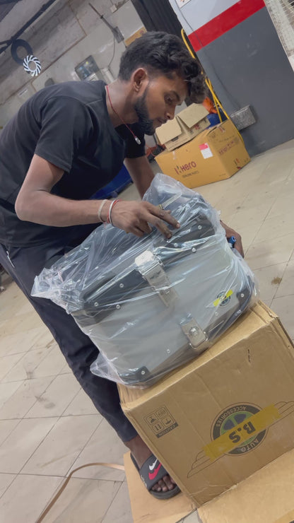 BS Auto 45L Aluminium Top Box – Black & Silver | Waterproof, Secure, Touring Luggage Case