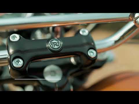 Upper riser style handlebar clamp 1990446 on RE Interceptor 650