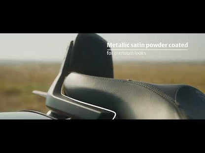 Royal Enfield Super Meteor 650 with KXA00206 backrest mounts installed