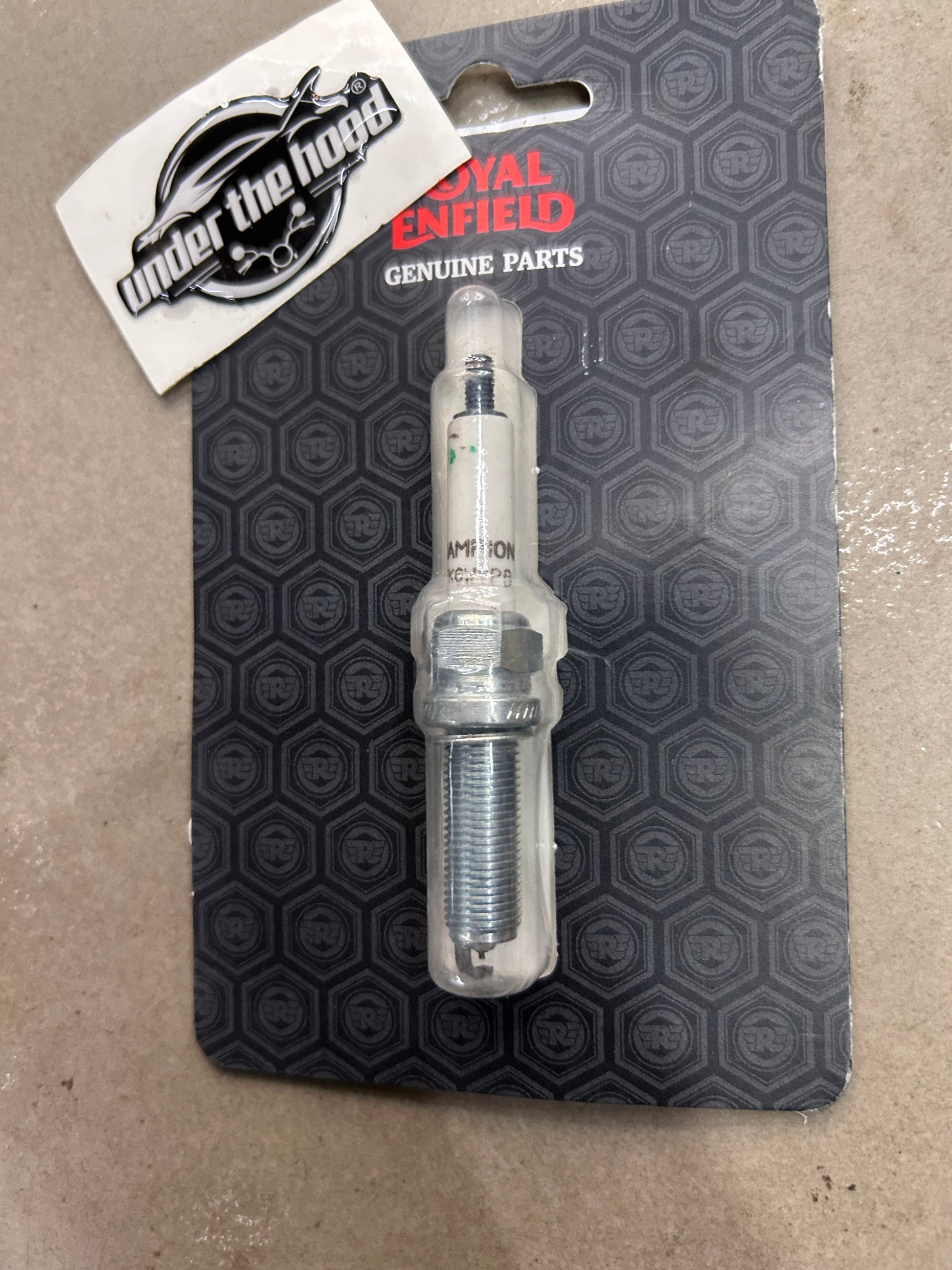 Royal Enfield RLV00022/A spark plug alloy electrode Champion OE replacement