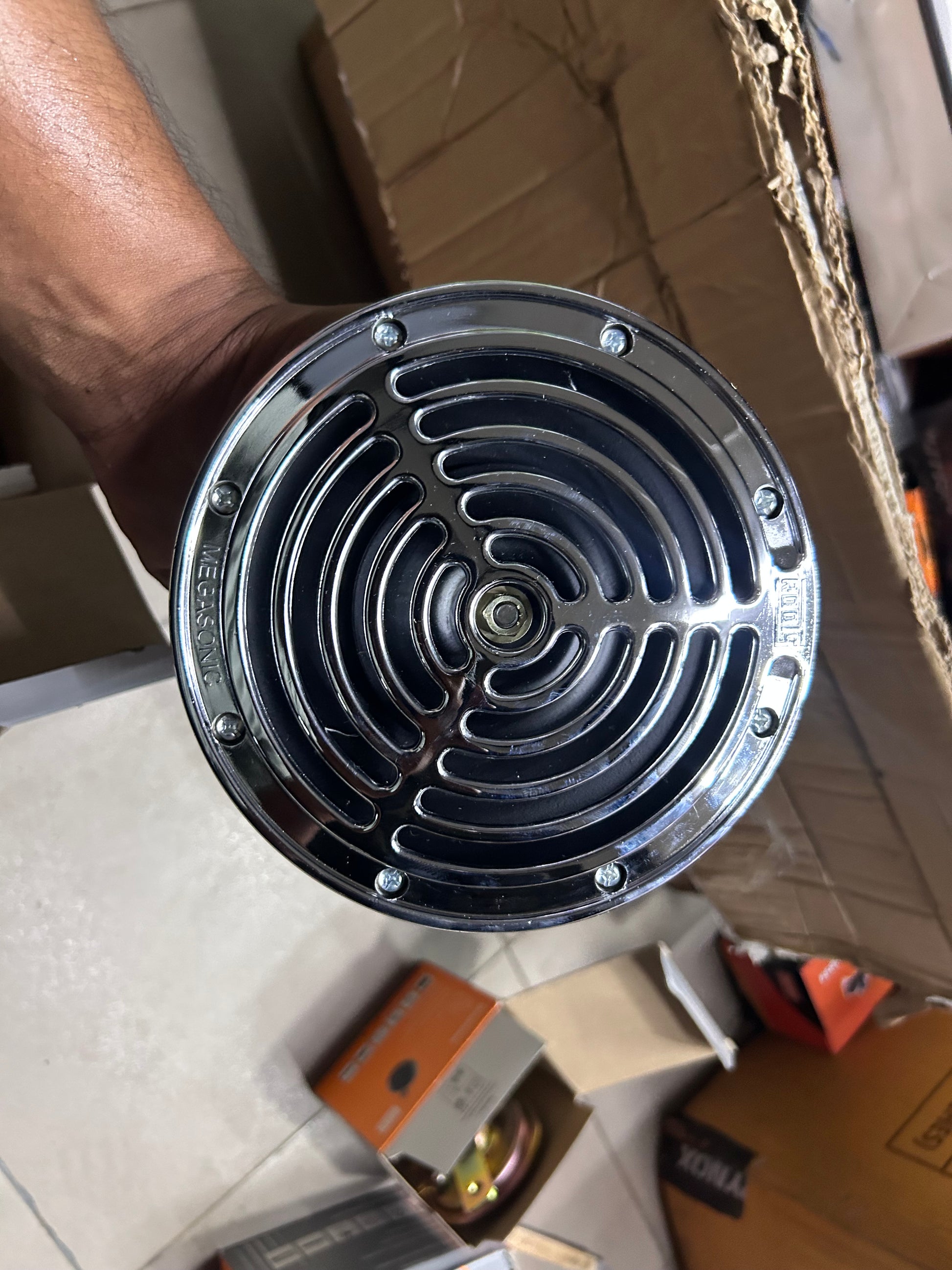 Roots Megasonic Dual Tone Horn 12V – Suitable for Royal Enfield, Bikes & Cars

