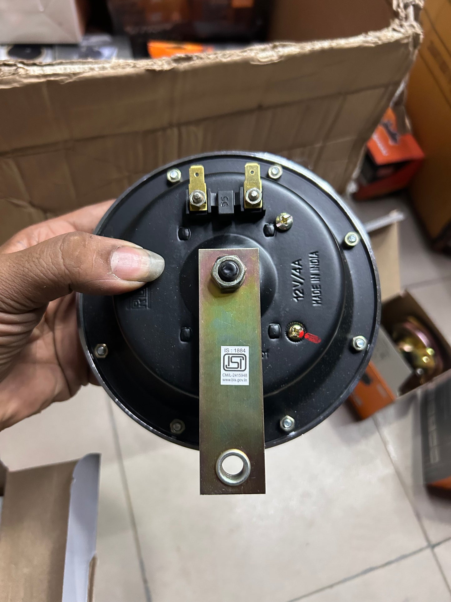 “Roots Megasonic horn pair with mounting bracket set