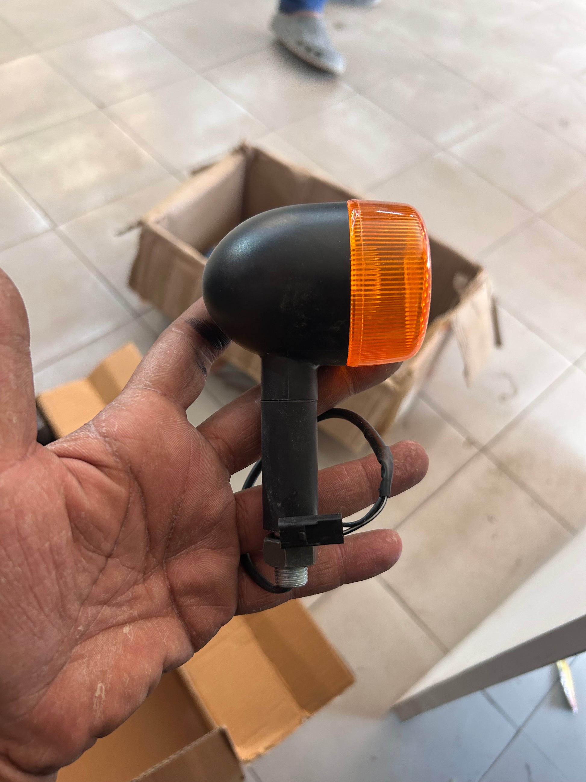 Royal Enfield 1120044/A trafficator indicator assembly with bulb FLH/RRH for Thunderbird X 350 ABS BS4