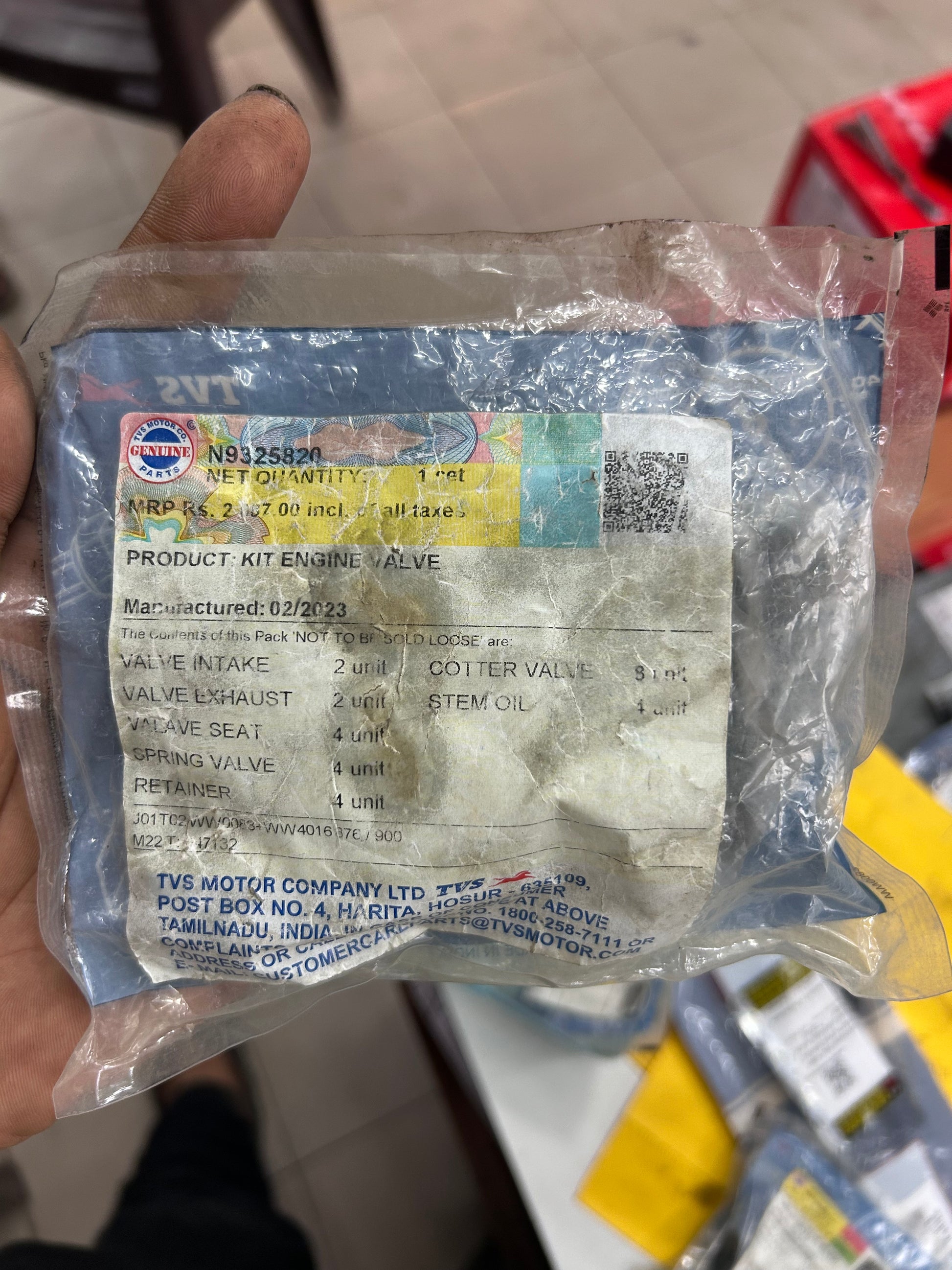 TVS N9325820 Genuine Engine Valve Kit for Apache RTR 200 4V and RTR 160 4V – Intake Exhaust Valves, Seats, Springs, Oil Seals